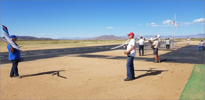 Getting ready for the Mass Glider Launch on a beautiful September morning in the high desert.